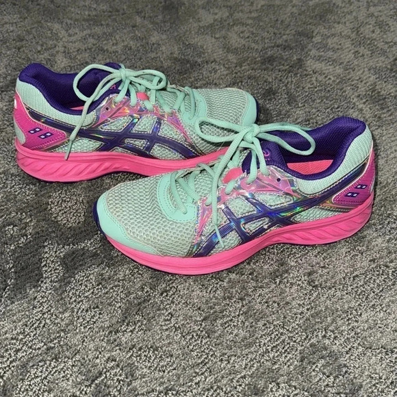 •Kid’s Asics Jolt•​ - Picture 4 of 10